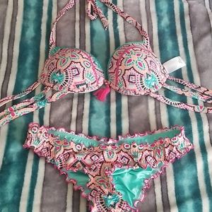 Shade and shore swim